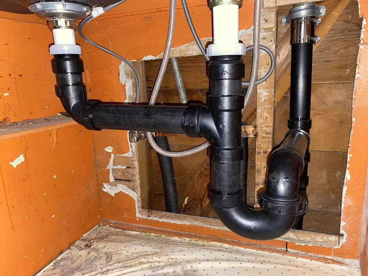 Professional Pipe Bursting equipment and tools on the job in Enoch